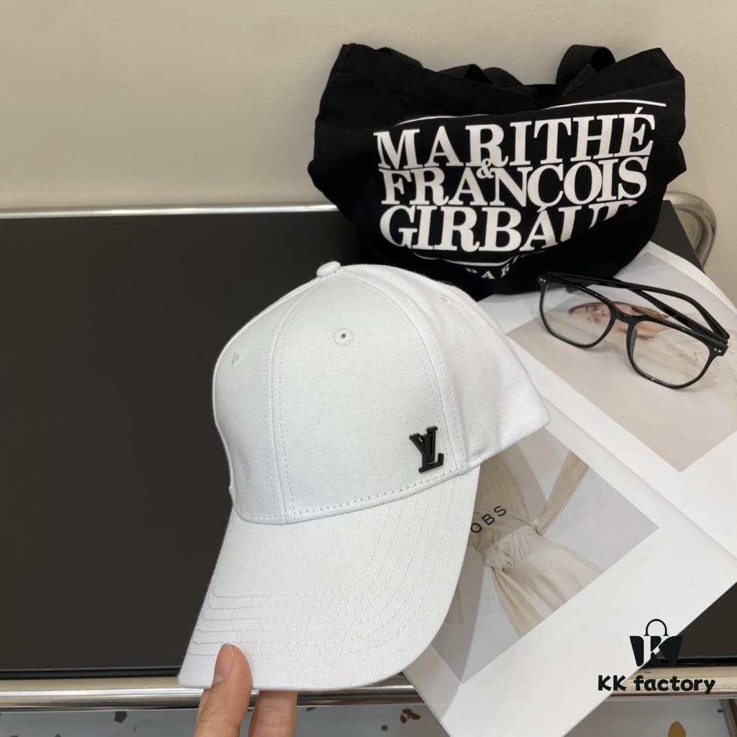 Louis Vuitton LouisVuitton New Baseball Cap 🧢