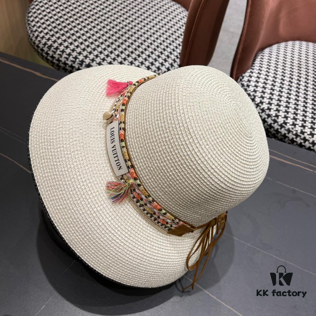 LV Louis Vuitton 2024 New Sun Protection Straw Hat 😍 Beach Style, Simple and Elegant, Trendy Silhouette, Must-Have for Outings