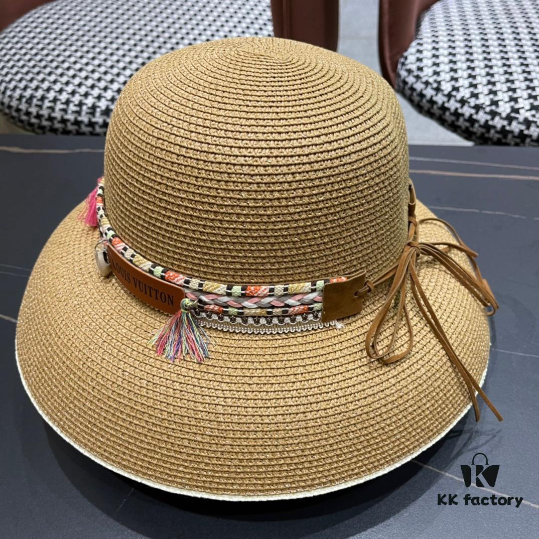LV Louis Vuitton 2024 New Sun Straw Hat 😍 Beach Style, Simple and Elegant Design, Stylish New Silhouette, Must-Have for Outings