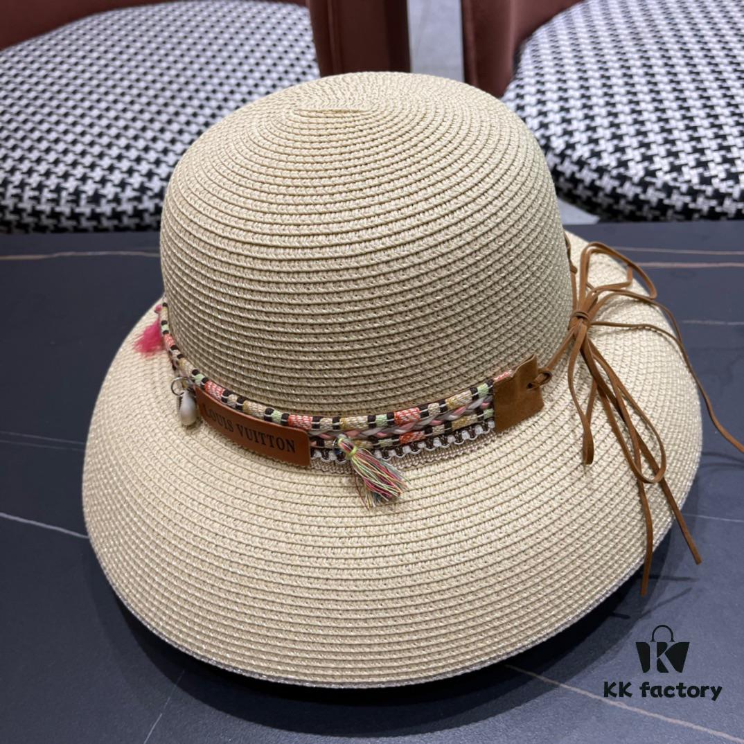 LV Louis Vuitton 2024 New Sun Protection Straw Hat 😍 Beach Style, Simple and Elegant, Trendy Silhouette, Must-Have for Outings