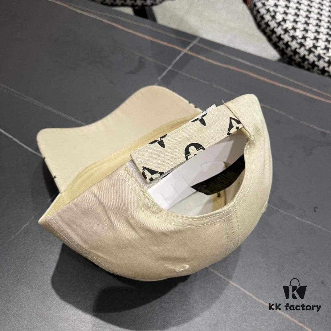 Louis Vuitton LV 2024 New Arrival Store Exclusive Embroidered Baseball Cap, Simple and Elegant Unisex Sun Hat, Fisherman Knit Cap