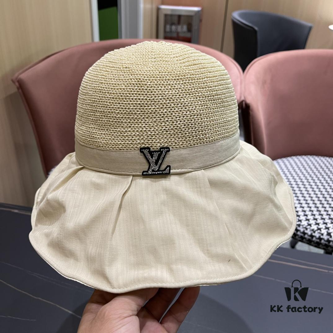 LV Bucket Hat 🧢 New Louis Vuitton Bucket Hat 🧢 Hot Selling, Versatile Accessory 🥰 Looks Great with Any Outfit, Excellent Quality 👍