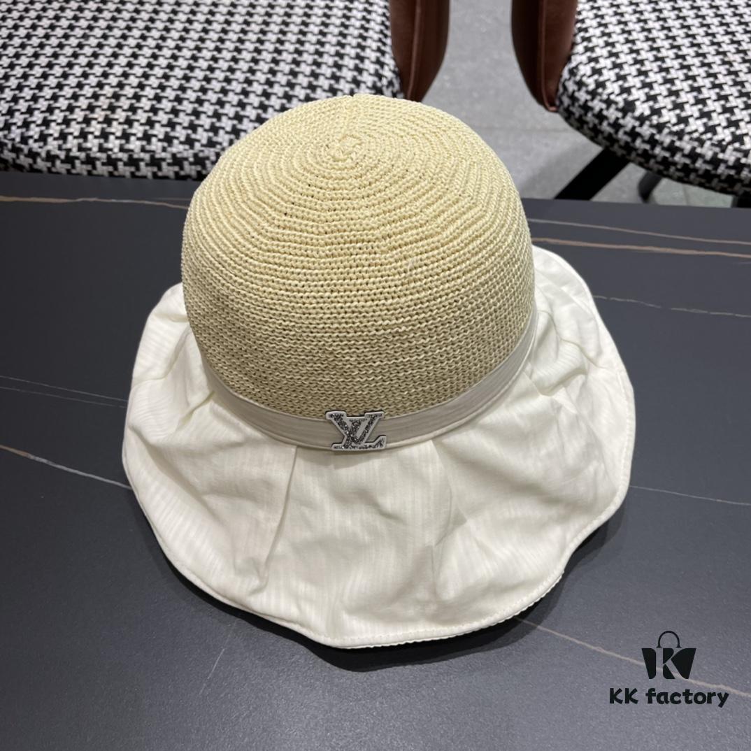 LV Bucket Hat 🧢 New Louis Vuitton Bucket Hat 🧢 Hot Selling, Versatile Accessory 🥰 Looks Great with Any Outfit, Excellent Quality 👍