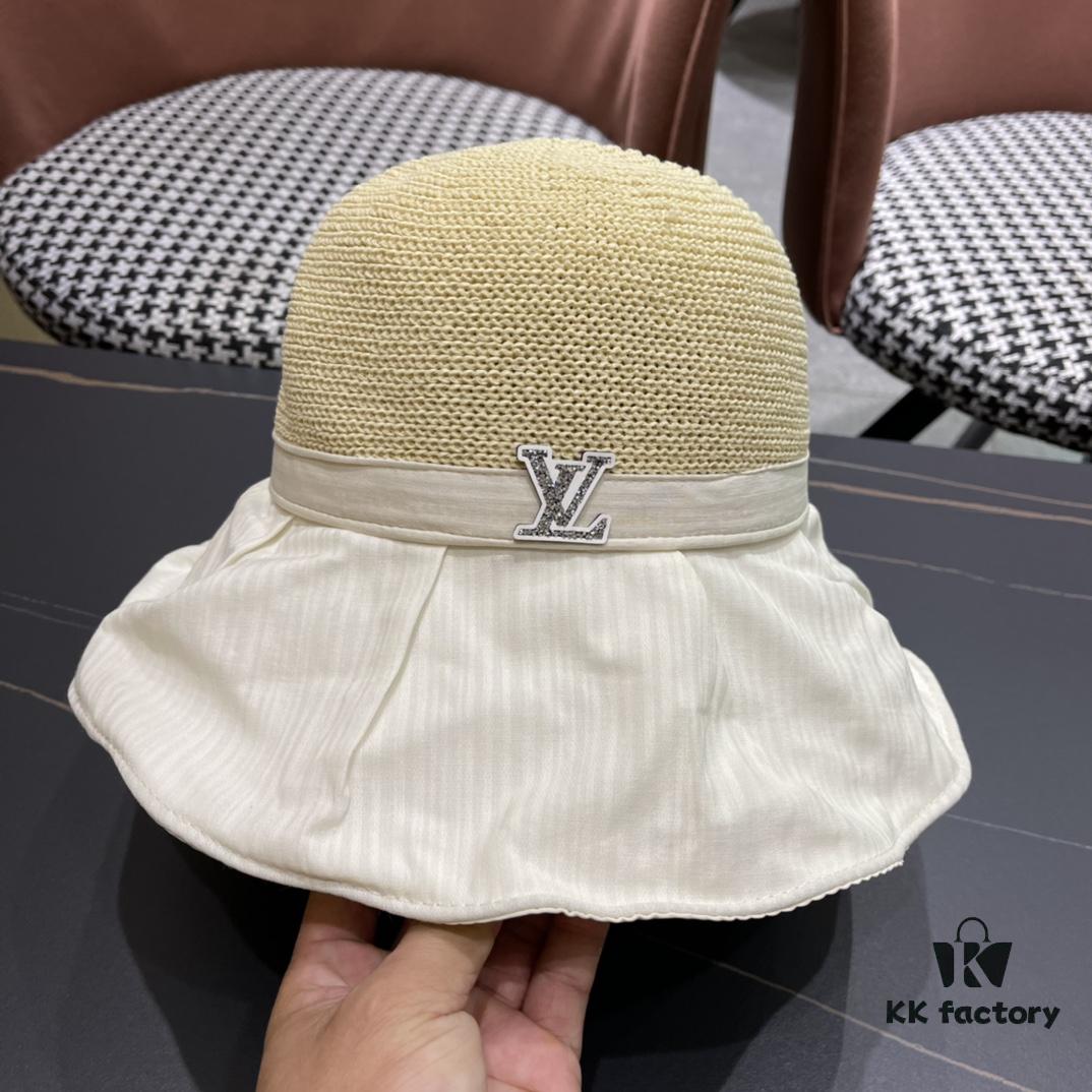 LV Bucket Hat 🧢 New Louis Vuitton Bucket Hat 🧢 Hot Selling, Versatile Accessory 🥰 Looks Great with Any Outfit, Excellent Quality 👍