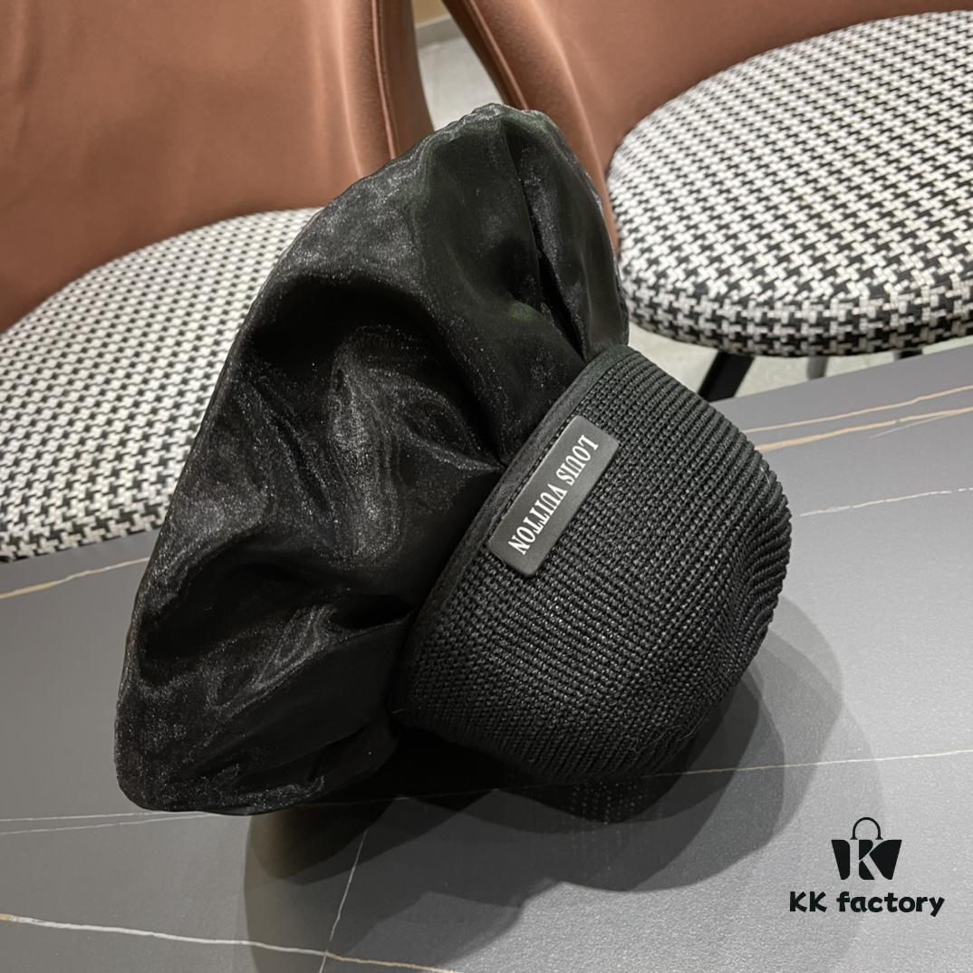 LV Louis Vuitton Bucket Hat, Must-Have for Outings, Slimming Face Appearance