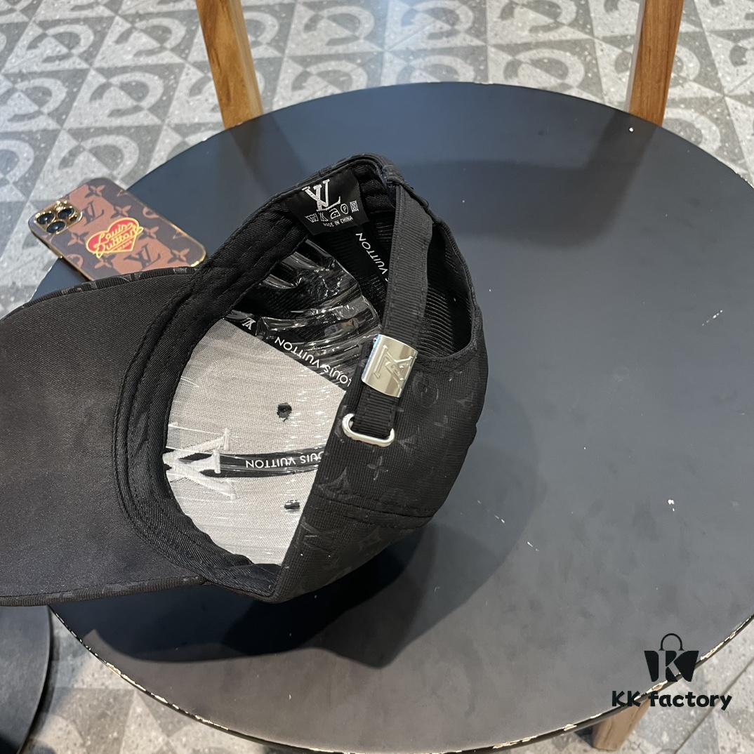 Louis Vuitton LouisVuitton 2024 New Denim Baseball Cap 🧢