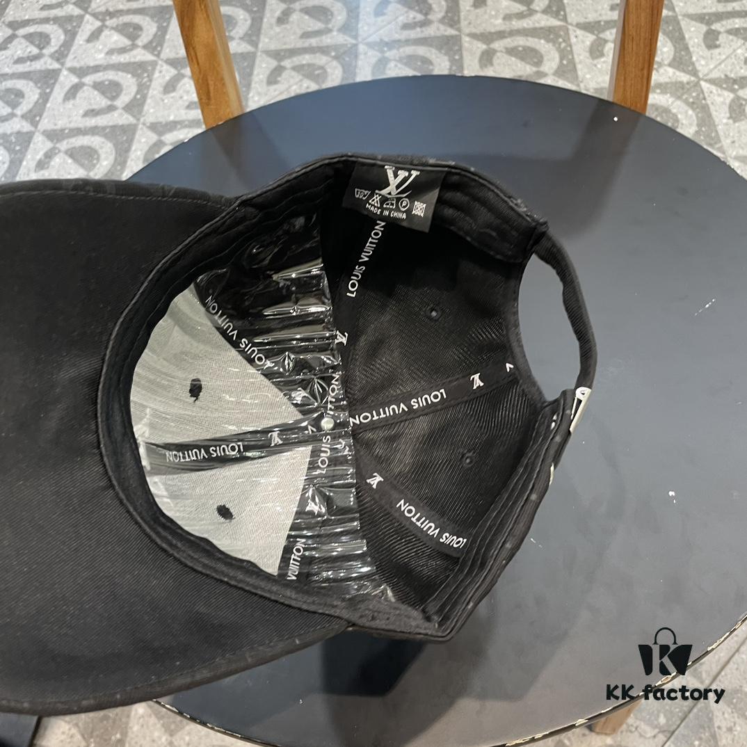 Louis Vuitton LouisVuitton 2024 New Denim Baseball Cap 🧢