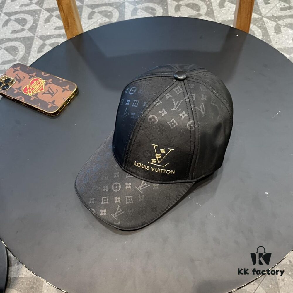 Louis Vuitton LV Embroidered Baseball Cap, New Arrival from Official Store, Unisex Sun Hat, Fisherman Cap, Knit Cap