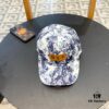 Louis Vuitton New Original Single Baseball Cap, LV Denim Graffiti Fabric, Refreshing Summer Color, Refreshing and Comfortable, Super Flattering to Skin Tone!