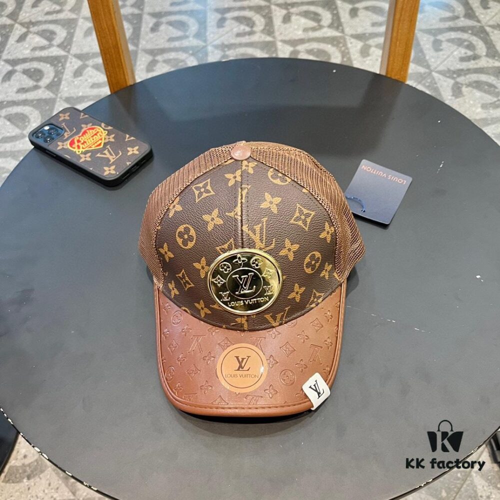 Louis Vuitton LV Baseball Cap 🧢