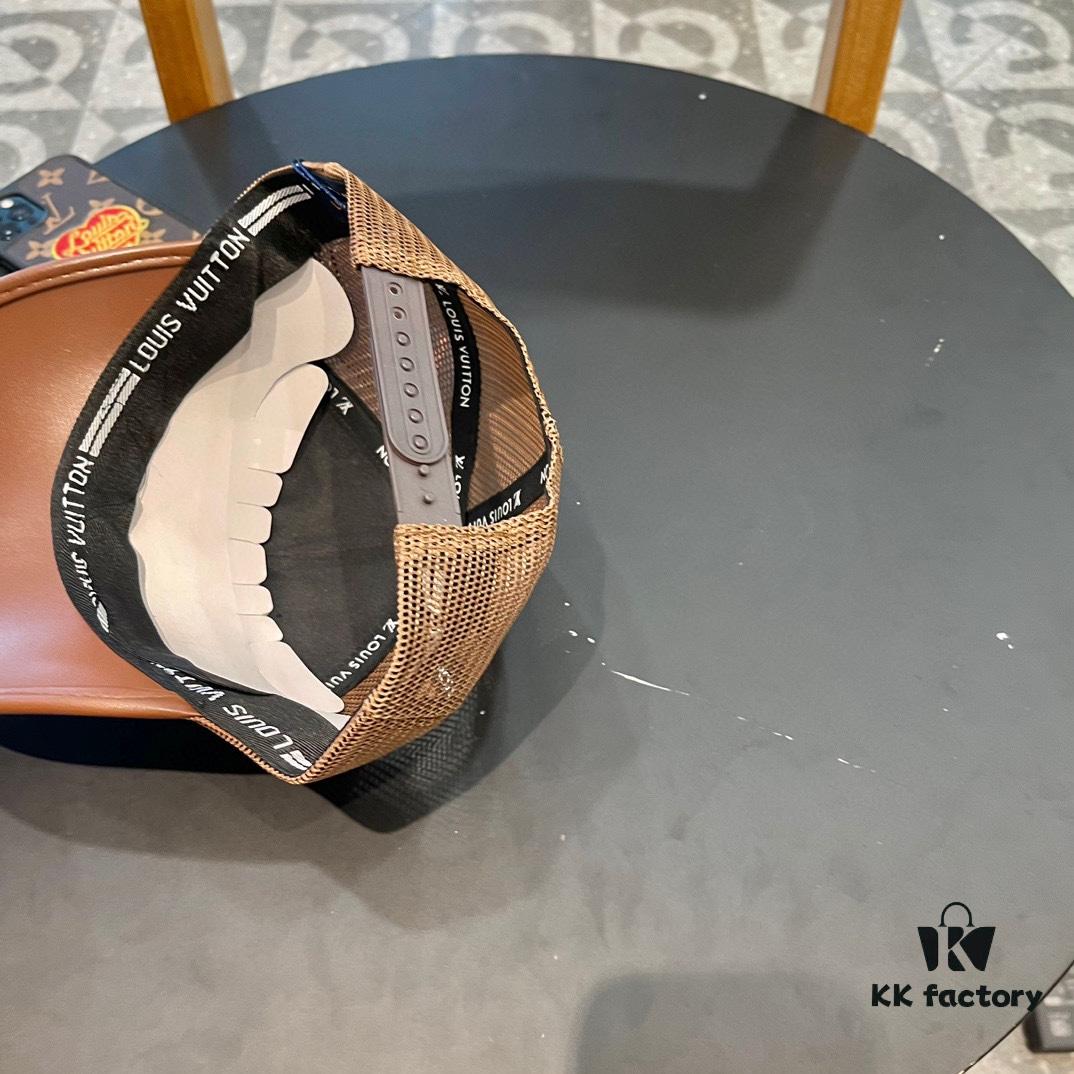 Louis Vuitton LV Baseball Cap 🧢