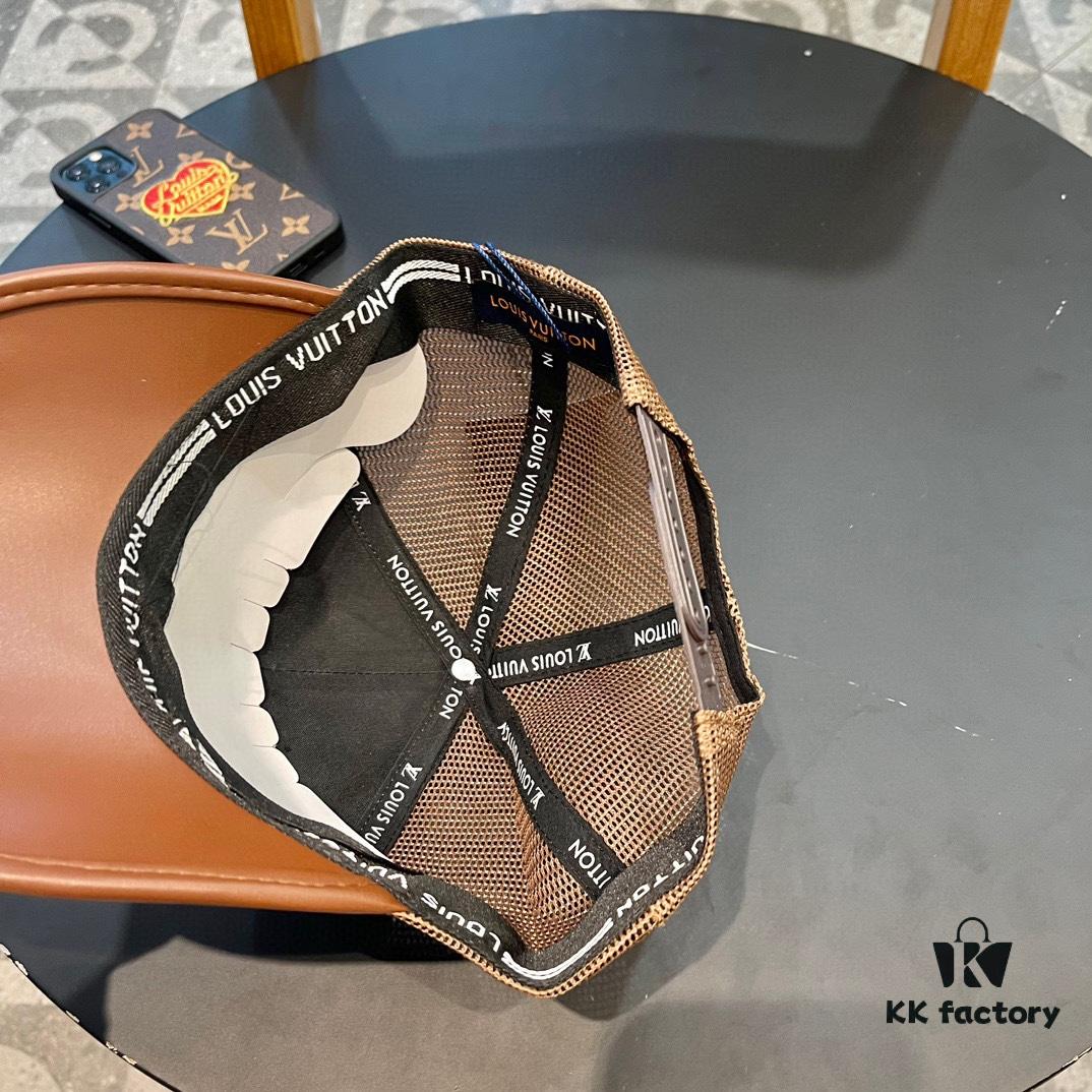 Louis Vuitton LV Baseball Cap 🧢