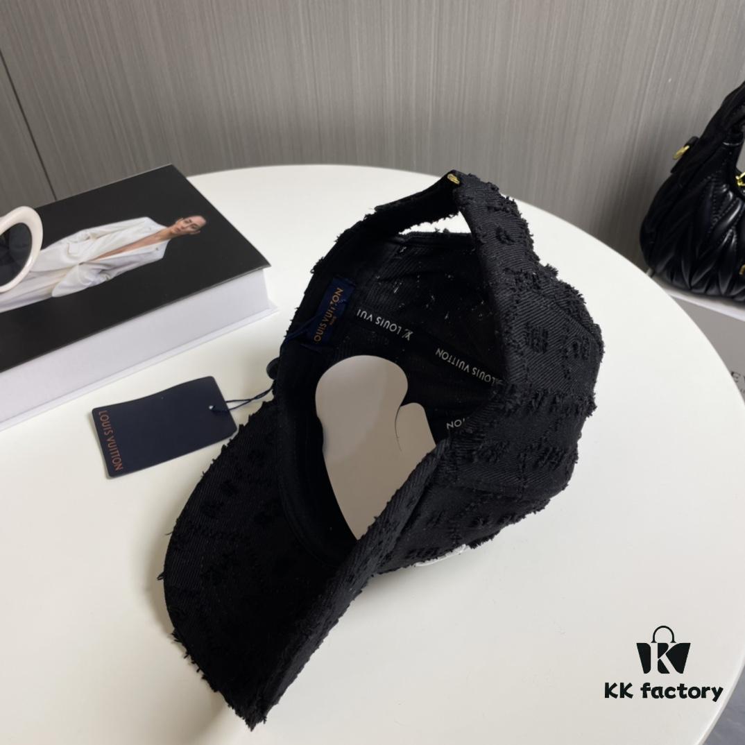 LV Louis Vuitton Original Embroidered Baseball Cap