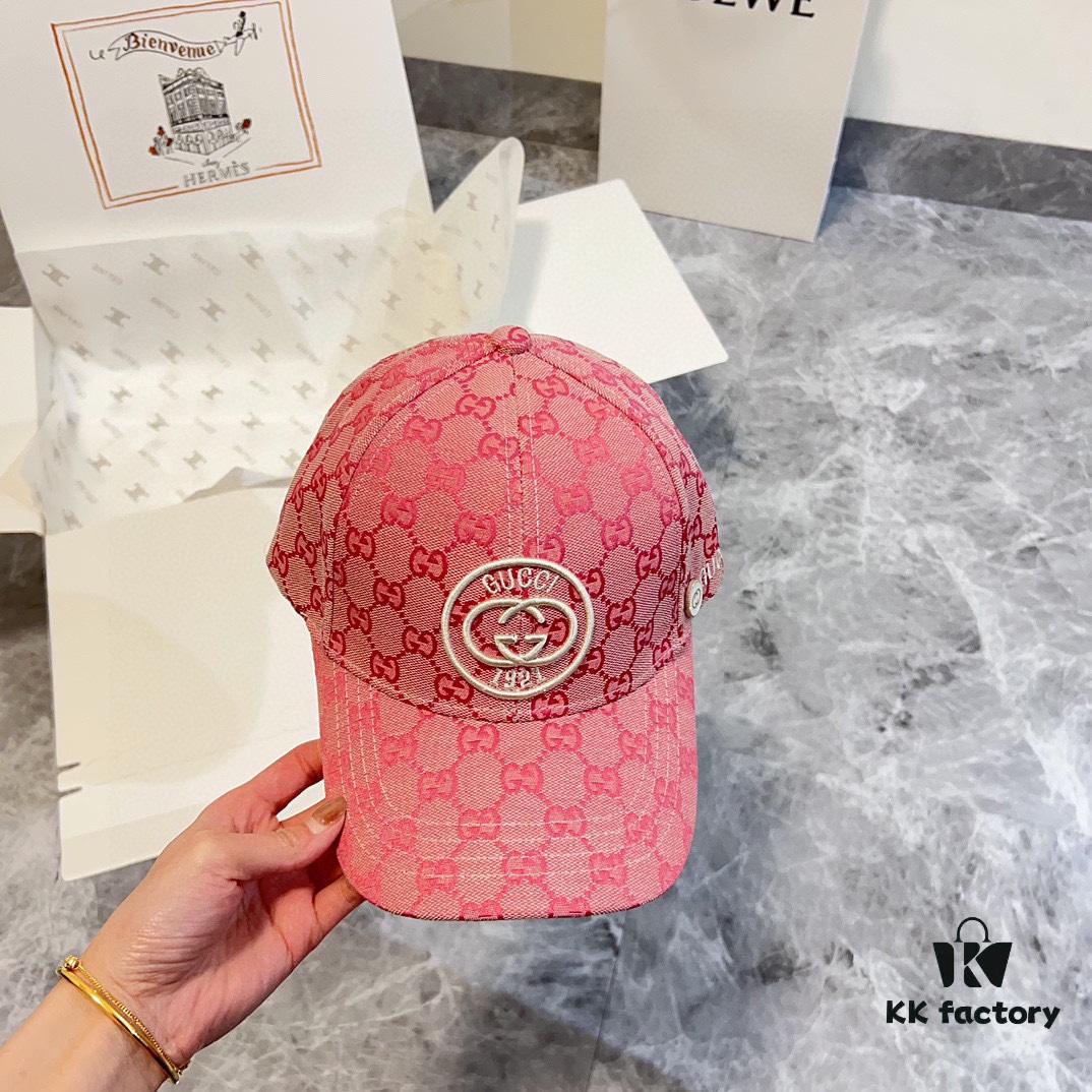 Special Price 💛 Comes with Dust Bag. [GUCCI] 2024 Spring/Summer New Arrival Heavy Embroidered Baseball Cap, Classic Counter Style, Unisex Fisherman Knit Hat