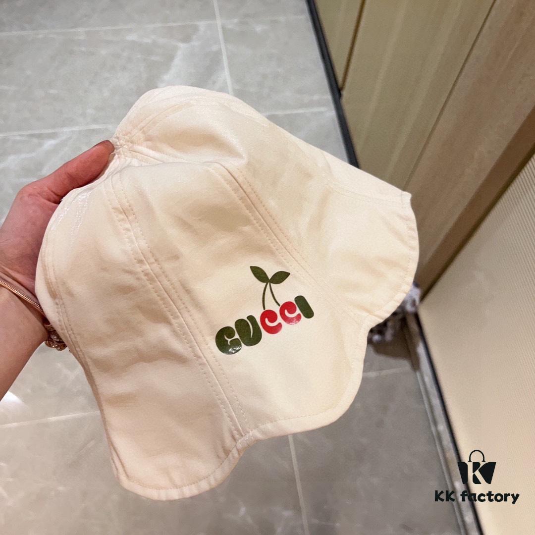 GUCCI x Summer 2024 Wave-Brimmed Waterproof Fishing Hat