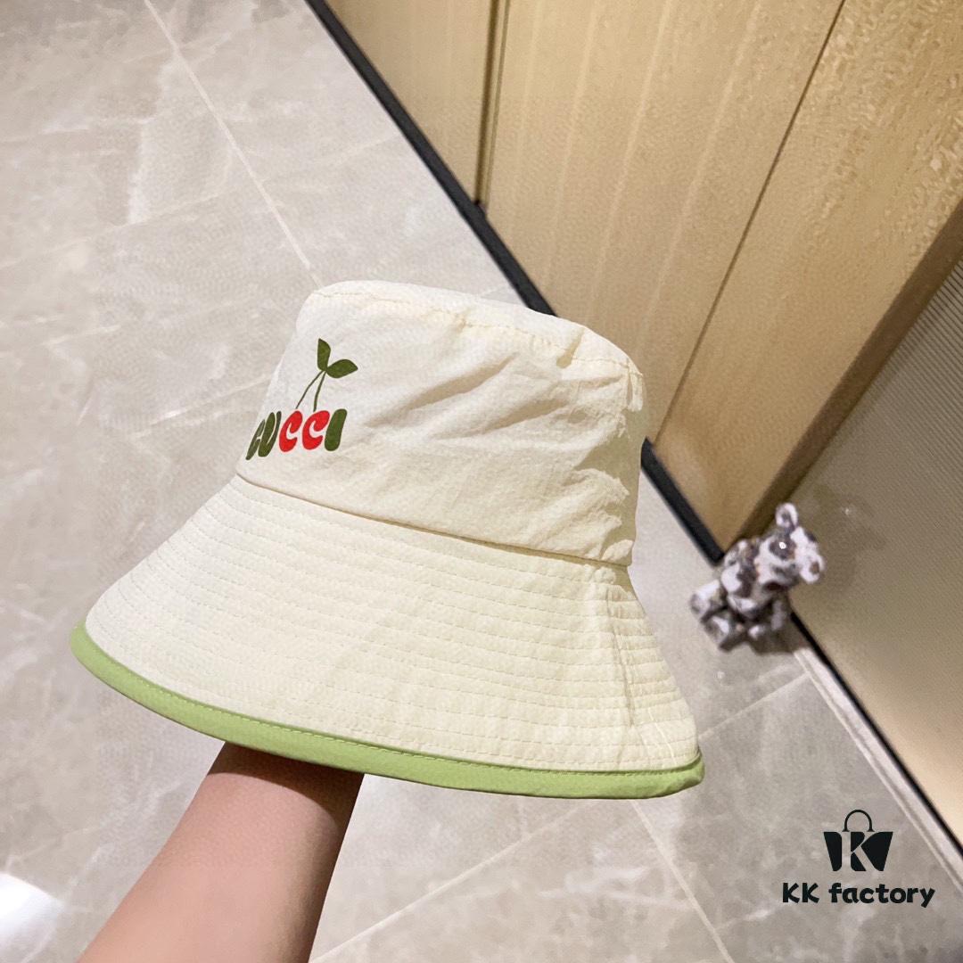 GUCCI Unisex 2024 New Arrival Color-Block Candy-Tone Adjustable Fisherman Hat with Dust Bag