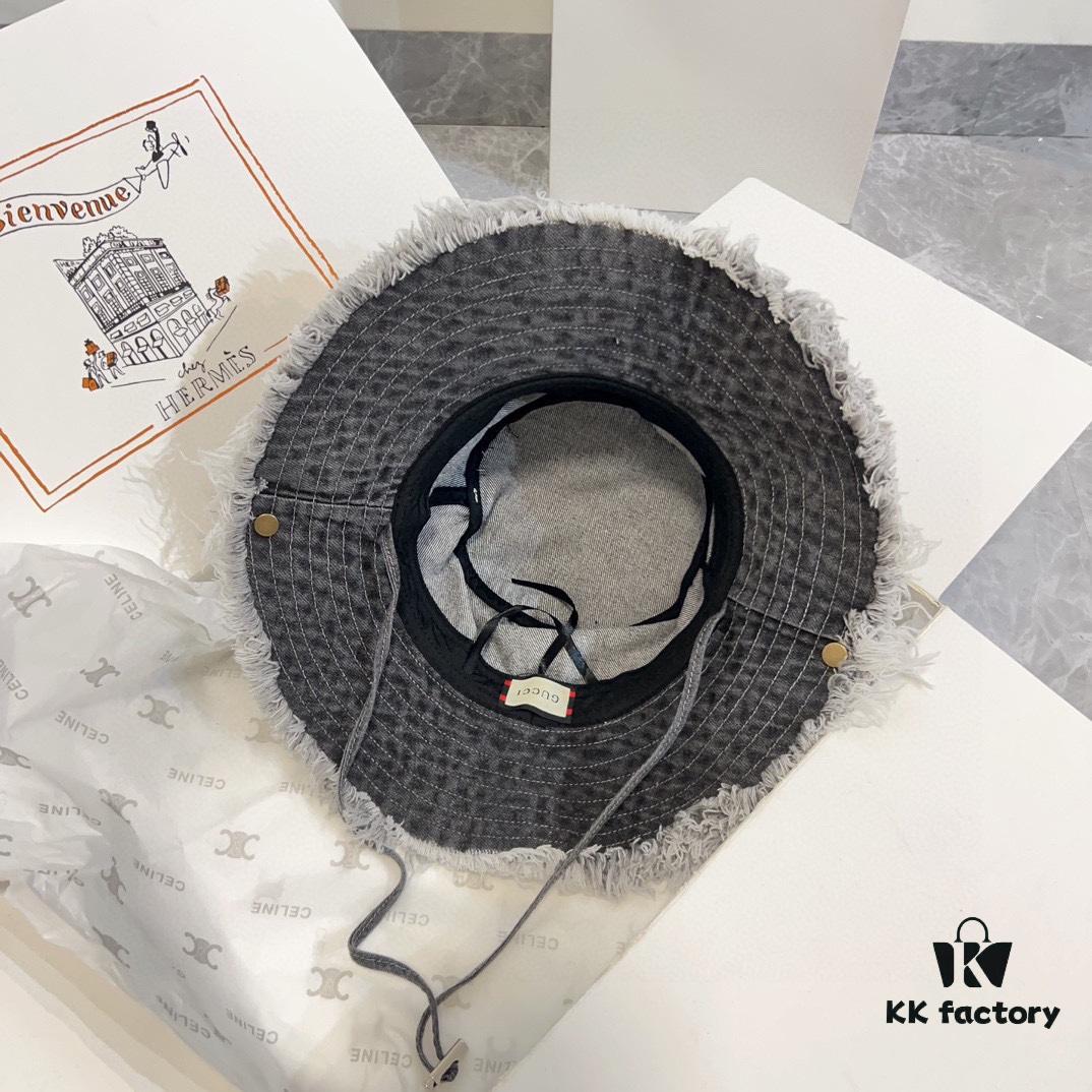 Gucci 2024 Spring New Arrival Denim Fisherman Hat, Unisex Fashion Style with Dragon Year Element