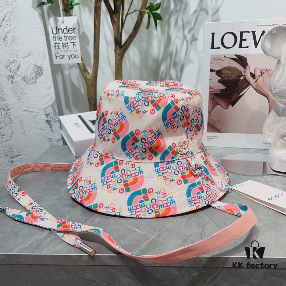 Gucci x The North Face Co-Branded Summer Lightweight Sun Protection Hat - Fashionable All-Match Fisherman, Baseball, and Knit Cap