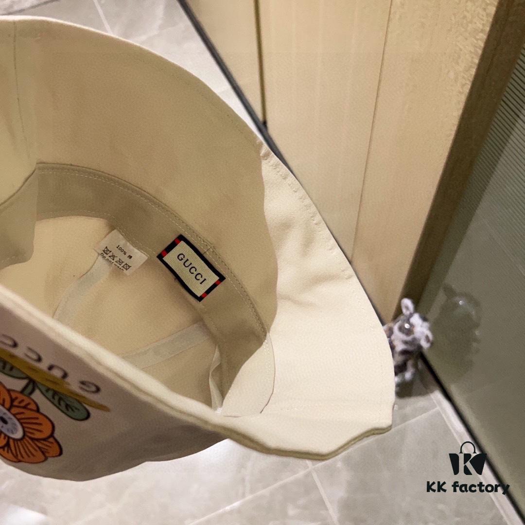 Gucci 2024 Spring/Summer New Arrival Dome-Top Floral Print Popular Bucket Hat