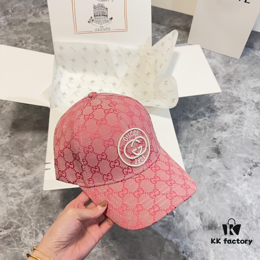 Special Price 💛 With Dust Bag. [GUCCI] 2024 Spring Collection Heavy Embroidered Baseball Cap, Classic Counter Style Unisex Fisherman Beanie