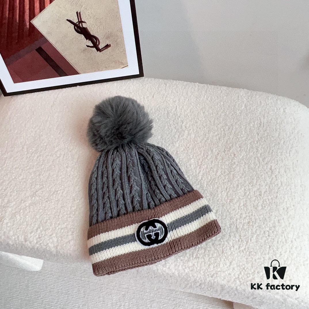 GUCCI 2024 Fall/Winter New Striped Pom-Pom Knit Hat for Men and Women, Luxury Stripe Series, Dust Bag Included