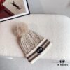 GUCCI 2024 Autumn/Winter New Striped Pom-Pom Knit Hat for Men and Women, Luxury-Style Beanie, Fisherman Hat, Baseball Cap, Knitted Cap with Dust Bag
