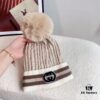 GUCCI 2024 Autumn/Winter New Striped Pom-Pom Knit Hat for Men and Women, Luxury-Style Beanie, Fisherman Hat, Baseball Cap, Knitted Cap with Dust Bag