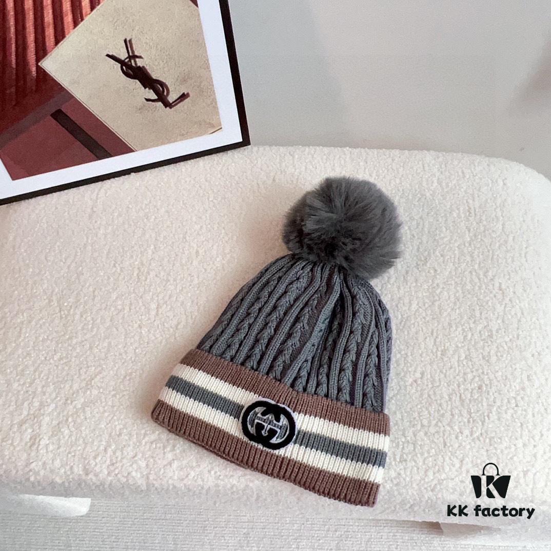 GUCCI 2024 Fall/Winter New Striped Pom-Pom Knit Hat for Men and Women, Luxury Stripe Series, Dust Bag Included