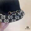 Gucci 2022 Fall/Winter New Wool Fedora Hat, GG Wool Hat with Horsebit Detail, 57cm Head Circumference, Stylish and Versatile, Available in Black and Khaki, Elegant Ladylike Style