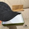 Box Bag Included, NY&Gucci (Gucci) Latest Collaboration Original Order Baseball Cap, 1:1 Mold Customized, Comparable Details to Boutique, Premium Canvas Fabric with Top Layer Leather, Excellent Quality! First Choice for Stylish Men and Women, Versatile and Fashionable. Base Head Circumference 56cm, Patch Adjustable.
