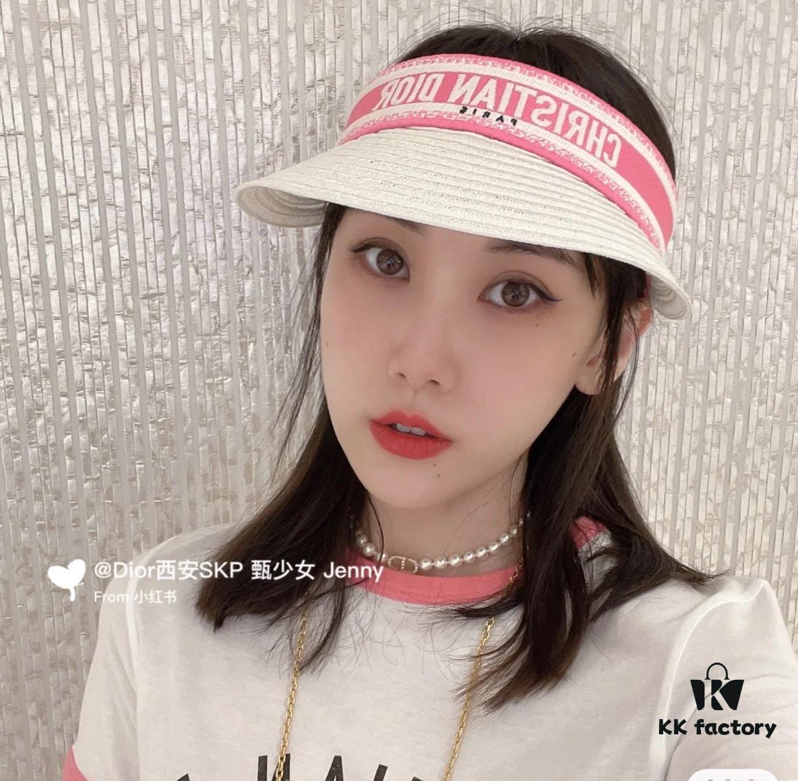 Dior New Embroidered Letter Straw Hat