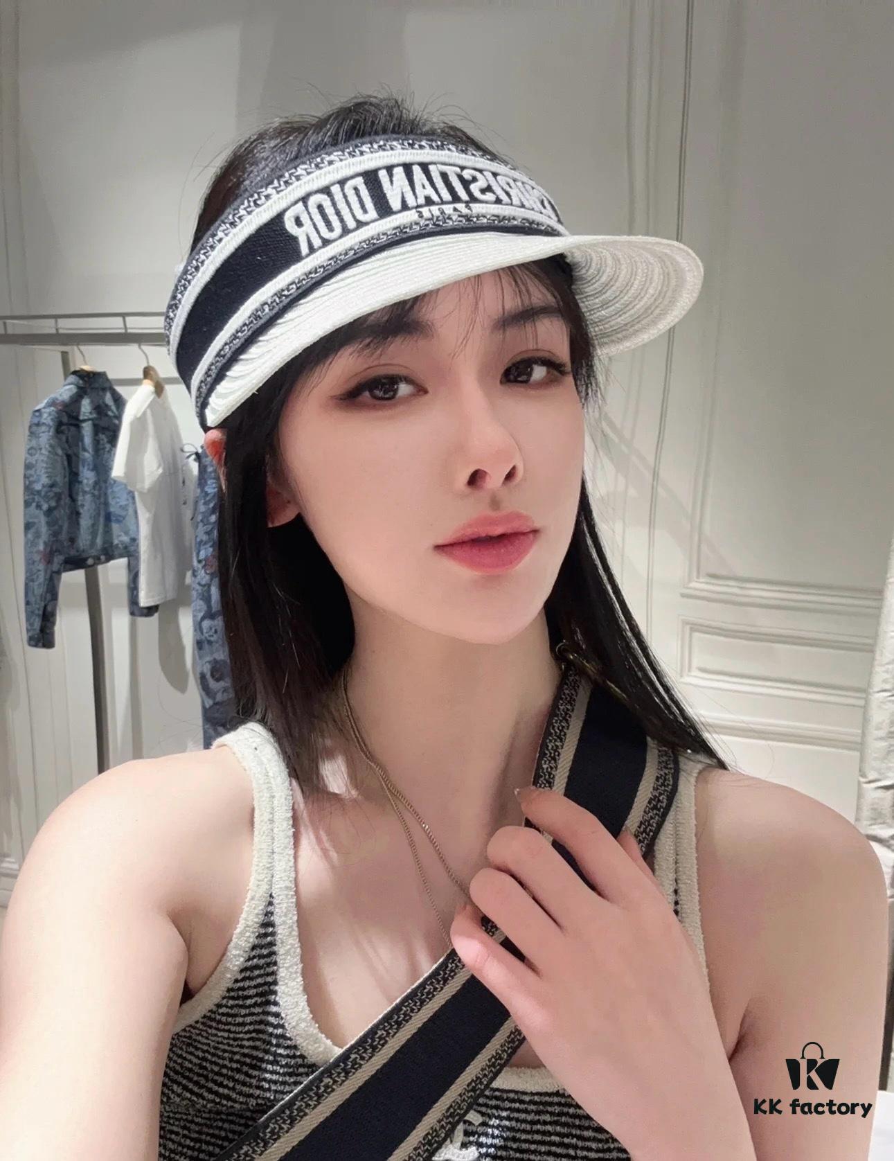 Dior New Embroidered Letter Straw Hat