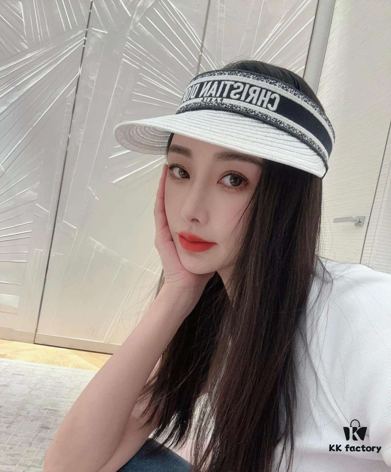 Dior New Embroidered Letter Straw Hat