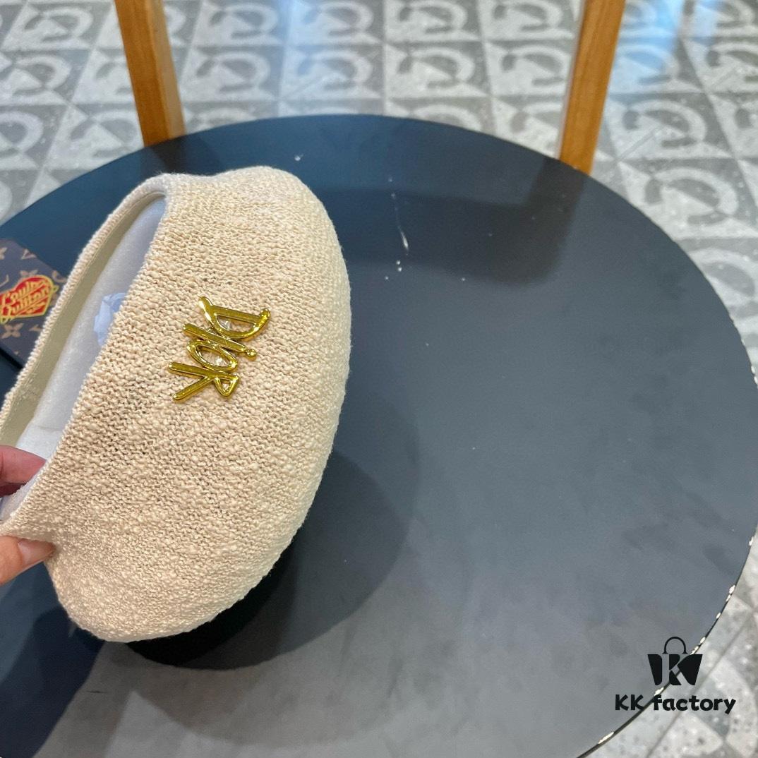 Dior 2024 New Solid Color Women's Beret, Slimming Face Look, Spring and Summer Lightweight Breathable Pumpkin Hat, Artistic and Versatile Painter's Hat