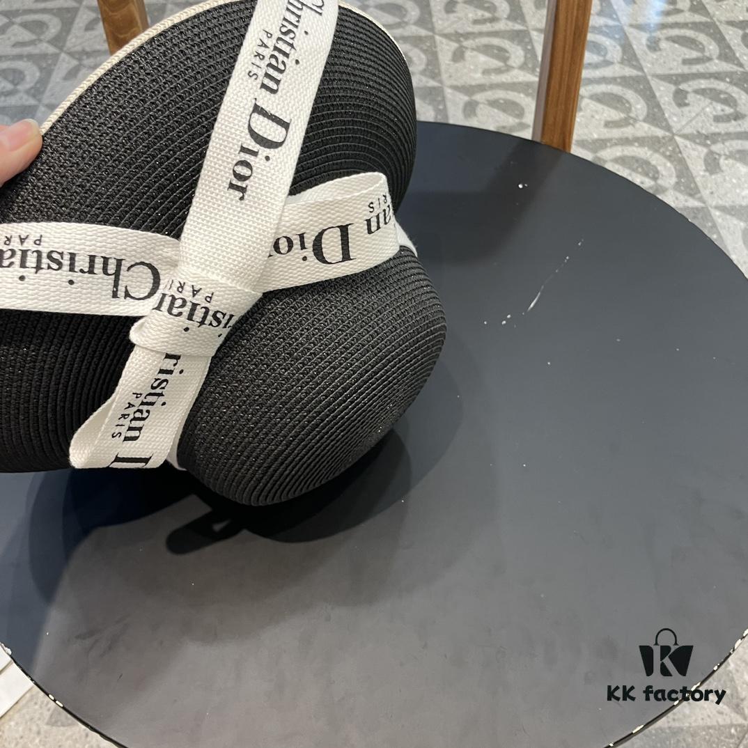 DIOR 2024 New Arrival Fashion Straw Hat, Super Popular Bell-Shaped Design, Stylish and Versatile for Any Outfit