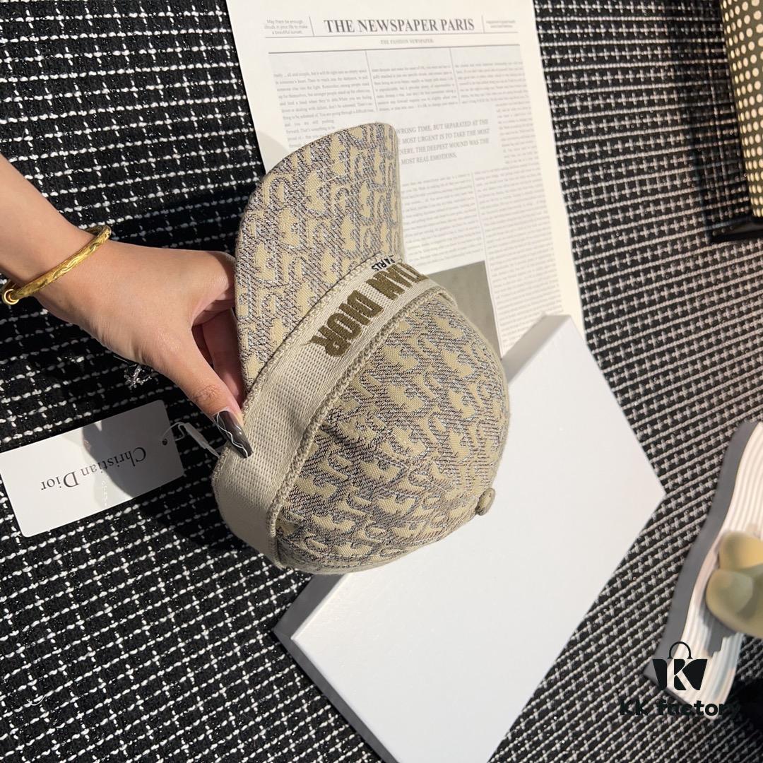 Authentic Dior Counter Latest Stockout Baseball Cap