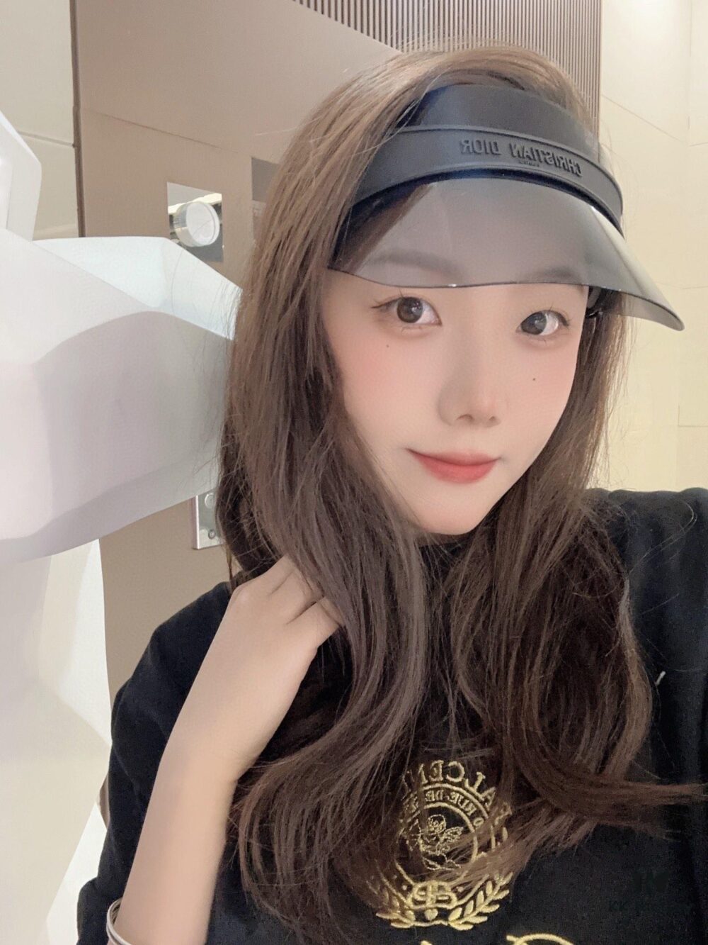 Dior Original Custom Sun Hat with Innovative Design and Playful Sporty Style, Reversible with Iconic J'adior Logo and Jacquard Elastic Band, Adjustable Strap, Stylish and UV-Protective, Perfect for Pairing – Fisherman Cap, Baseball Cap, Knit Cap