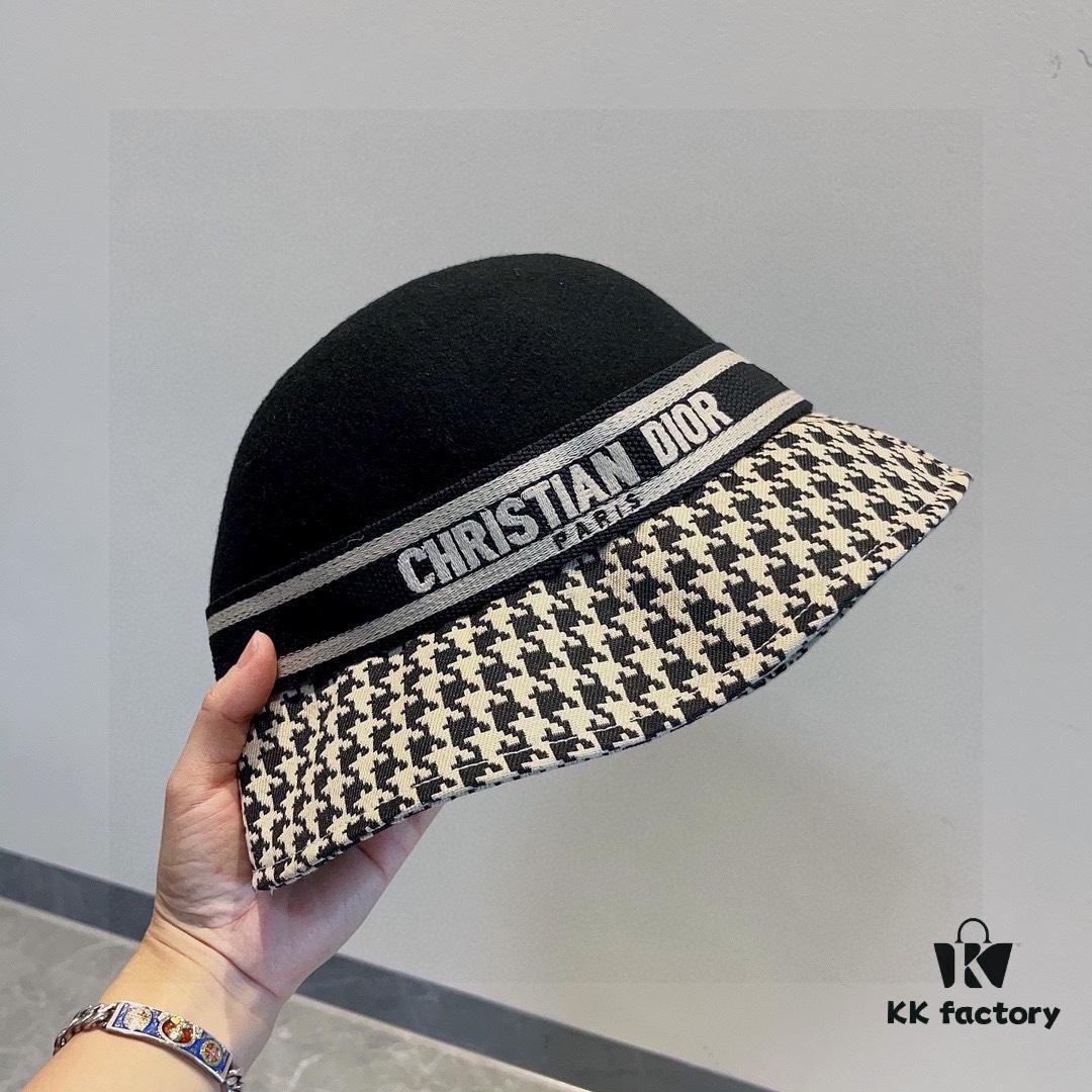 Dior Winter Olympics Autumn-Winter Wool Hat, Color-Block Newsboy Cap, 100% Wool Fabric, Head Circumference 57cm