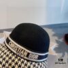 Dior Winter Olympics Autumn-Winter Wool Hat, Color-Block Newsboy Cap, 100% Wool Fabric, Head Circumference 57cm