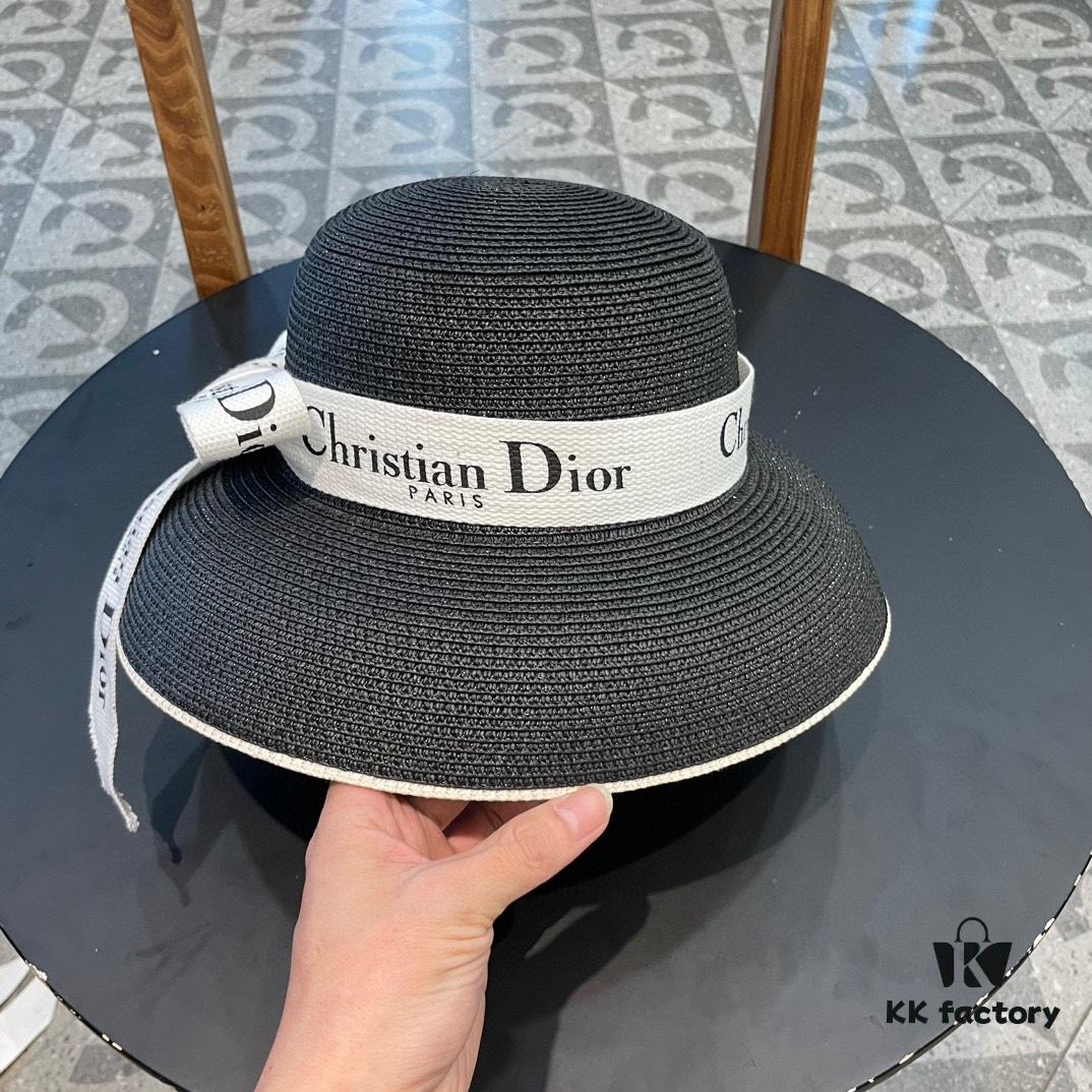 Dior 2024 New Arrival Fashionable Straw Hat, Super Popular Lampshade Style, Effortlessly Stylish for Any Outfit