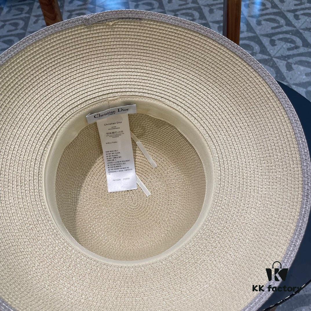 Dior 2024 New Arrival Fashionable Straw Hat, Super Popular Lampshade Style, Effortlessly Stylish for Any Outfit
