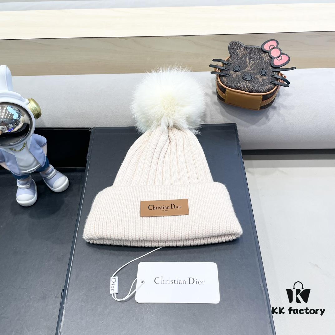 Dior Women's Knitted Hat with Genuine Fox Fur Pom-Pom, Thick Winter Warm Ear-Protecting Beanie for Autumn and Winter