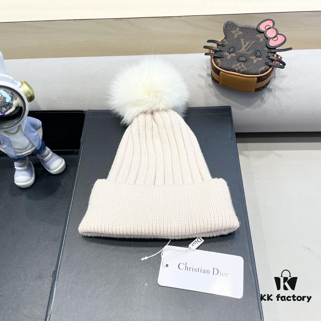 Dior Women's Knitted Hat with Genuine Fox Fur Pom-Pom, Thick Winter Warm Ear-Protecting Beanie for Autumn and Winter