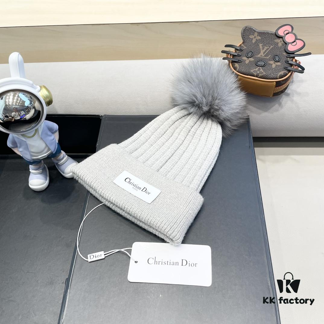Dior Women's Knitted Hat with Genuine Fox Fur Pom for Autumn and Winter, Thickened Warm Ear-Protecting Beanie