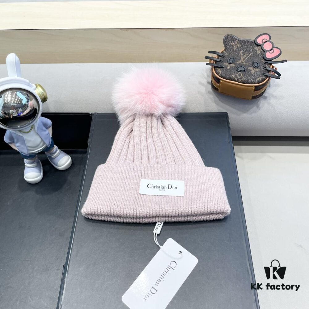 Dior Women's Knit Hat with Genuine Fox Fur Pom-Pom, Thickened Winter Warm Ear-Protecting Beanie for Autumn and Winter