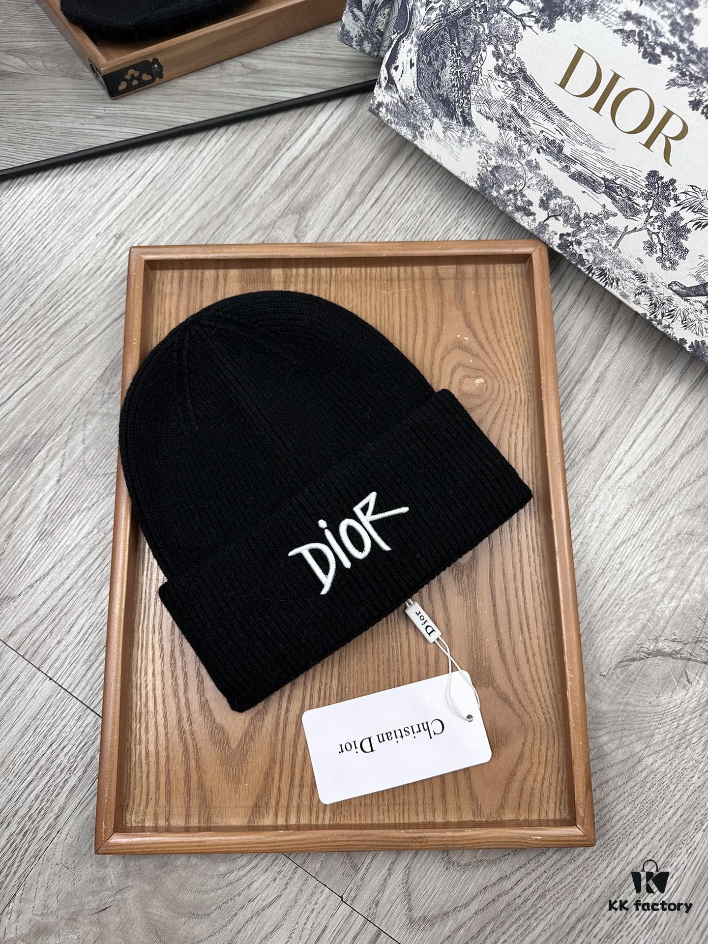 Special Offer: Dior Beret in Fine Wool Knit – New Arrival, Stylish and Affordable