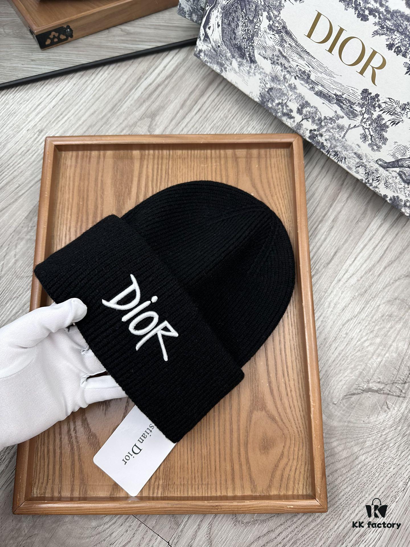 Special Offer: Dior Beret in Fine Wool Knit – New Arrival, Stylish and Affordable