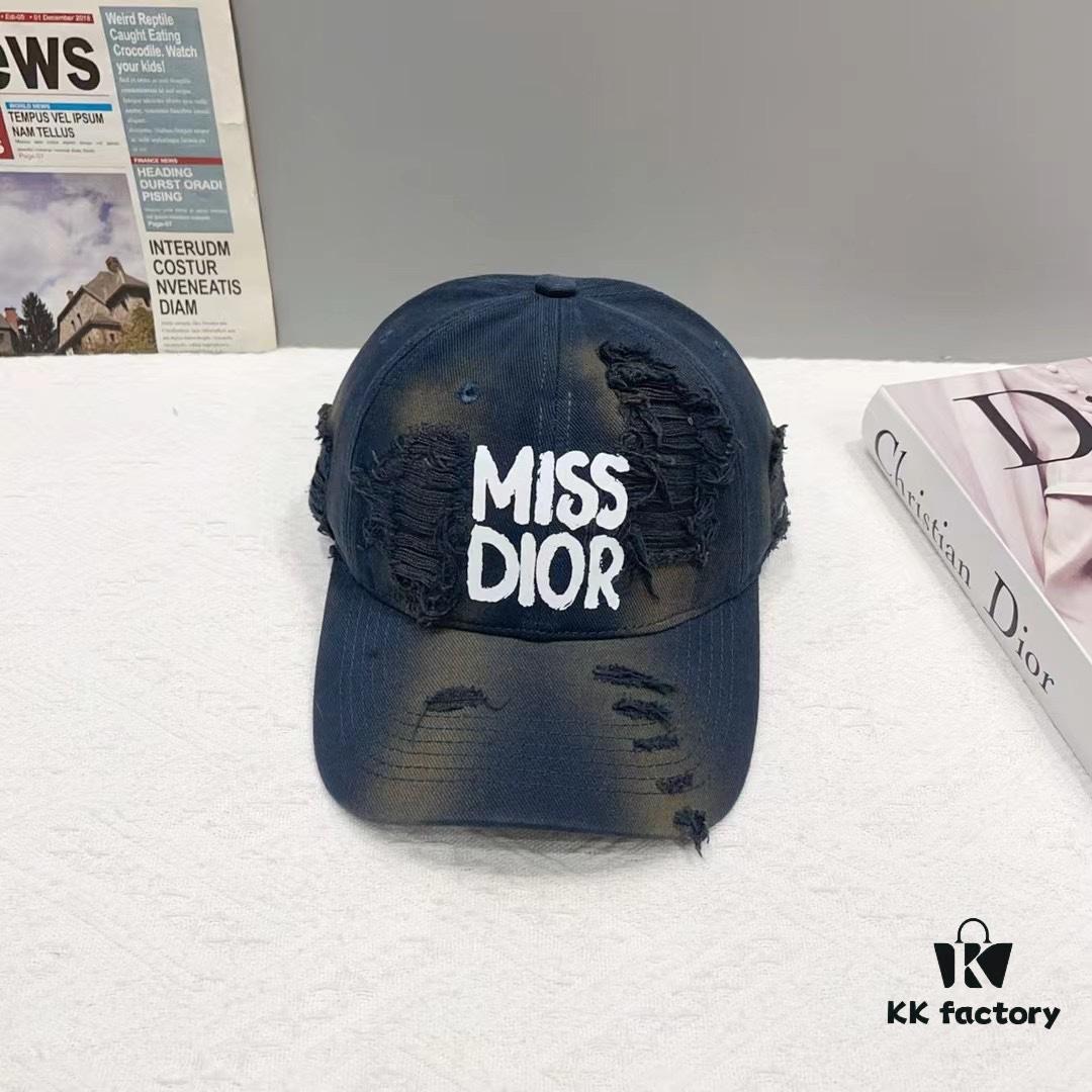 Dior New Arrival Distressed Baseball Cap, Stylish and Sophisticated Unisex Design with Perfect Silhouette