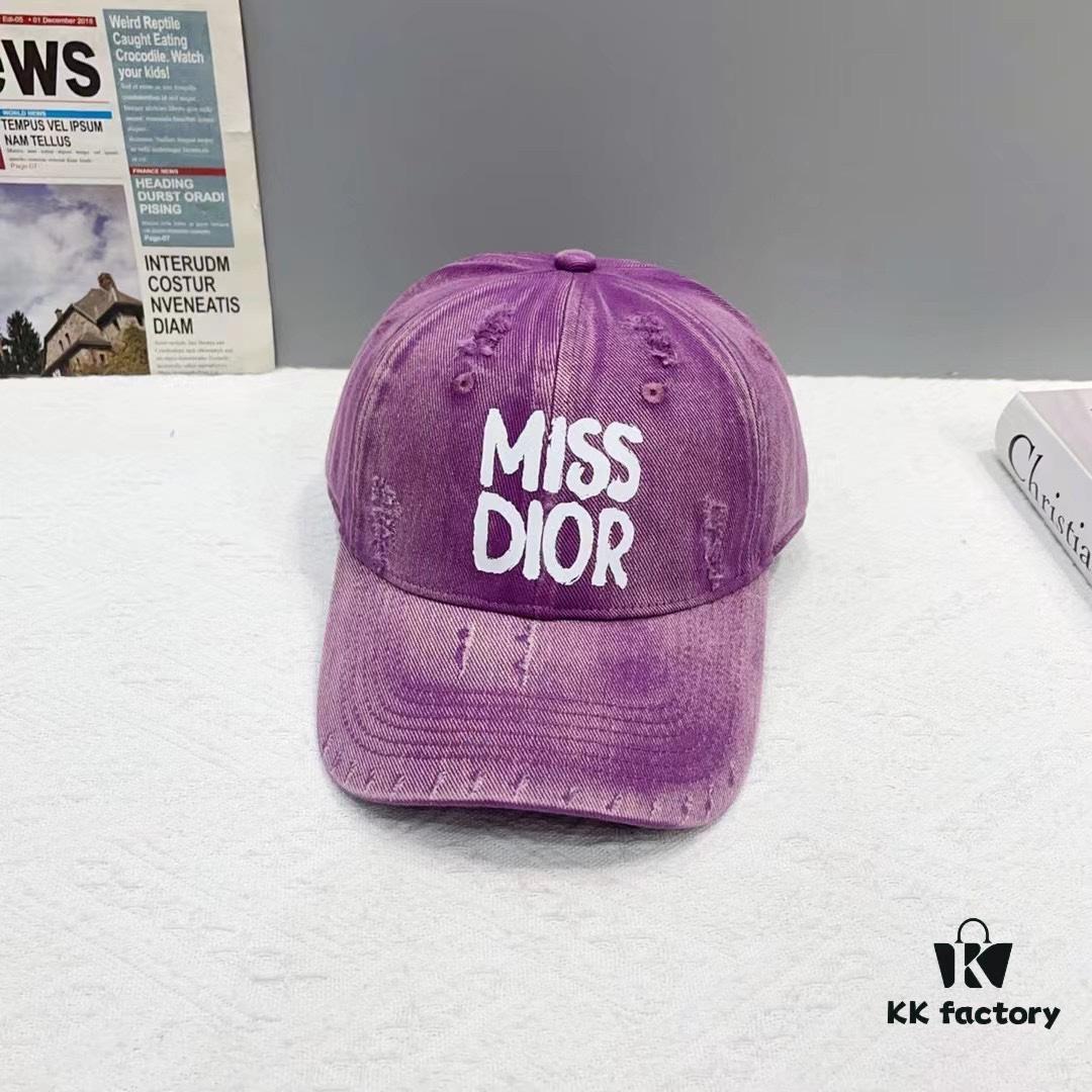 Dior New Arrival Distressed Baseball Cap – Stylish and Sophisticated Unisex Design with Perfect Fit