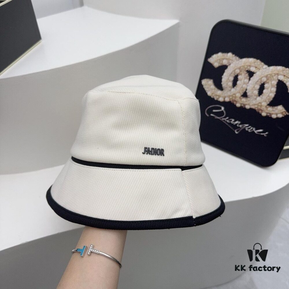 Dior Classic Color-Block Fisherman Hat